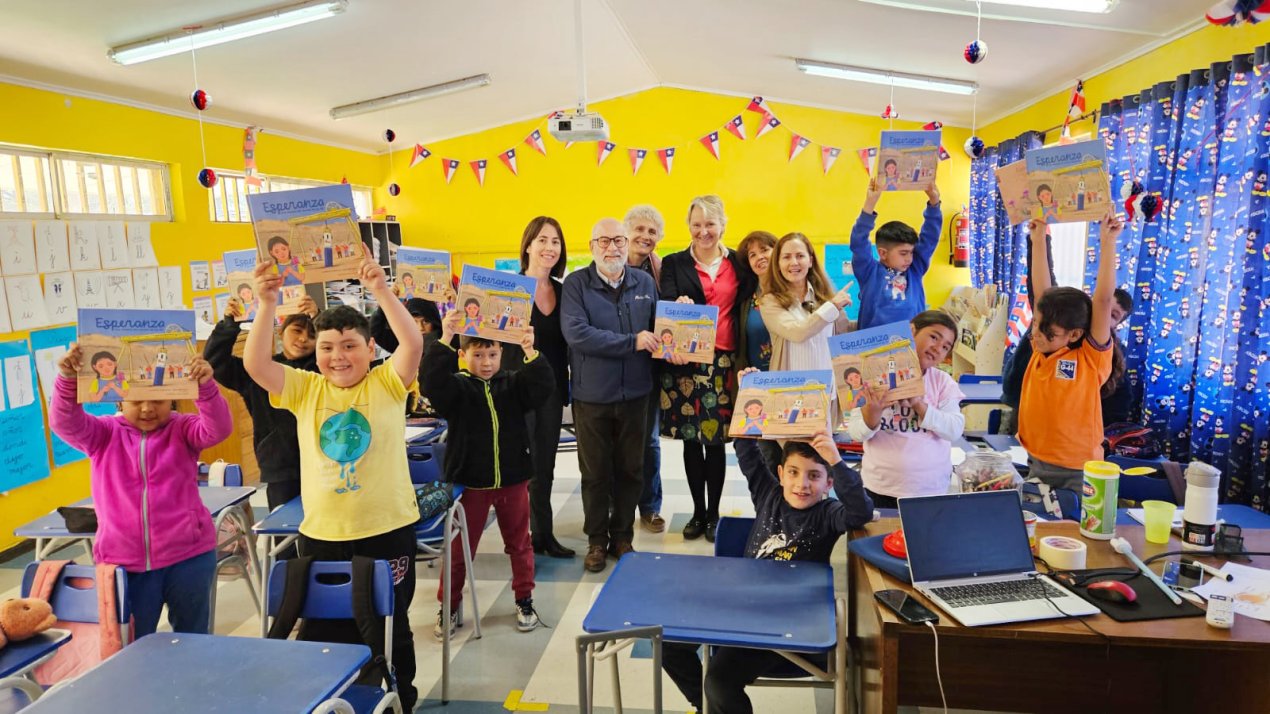 /alfadeca-refuerza-su-compromiso-con-la-alfabetizacion-infantil-en-tierra