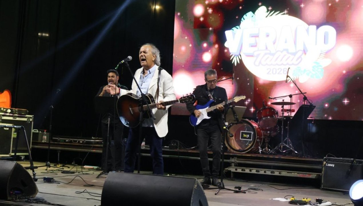 /taltal-celebro-el-dia-del-amor-con-romantica-velada-musical-junto-a