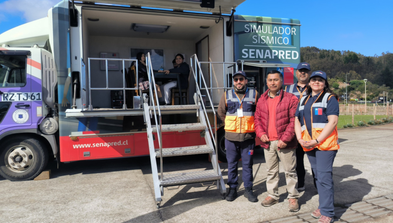 /simulador-sismico-de-senapred-llega-a-tirua-para-fomentar-la-cultura-de-la
