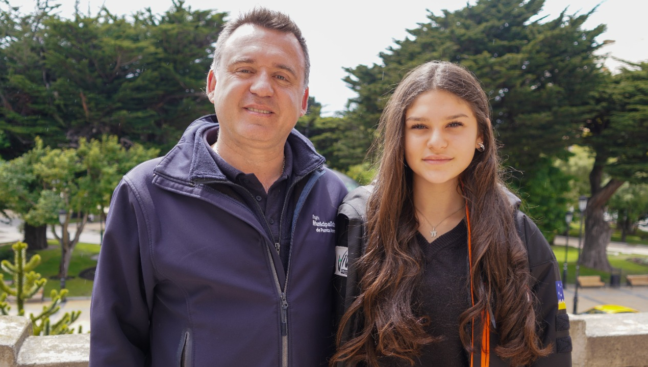 /municipio-recibe-a-campeona-nacional-de-esqui-rafaela-knapp