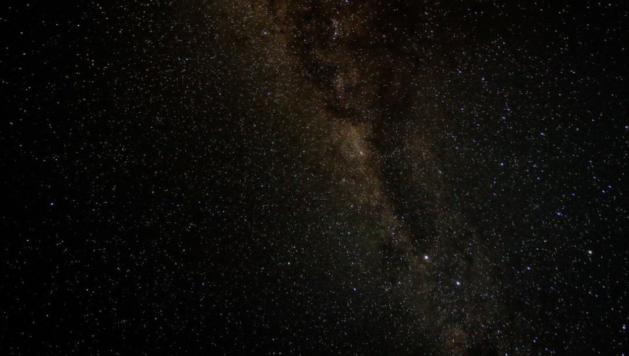/tendencias/ciencia/astronomia/descubren-un-exoplaneta-similar-a-la-tierra-afirman-que-podria-ser