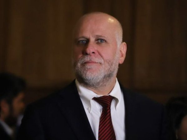 Elizalde emplaza a la oposición por críticas a supuestos “amarres” y recuerda polémica del 2014