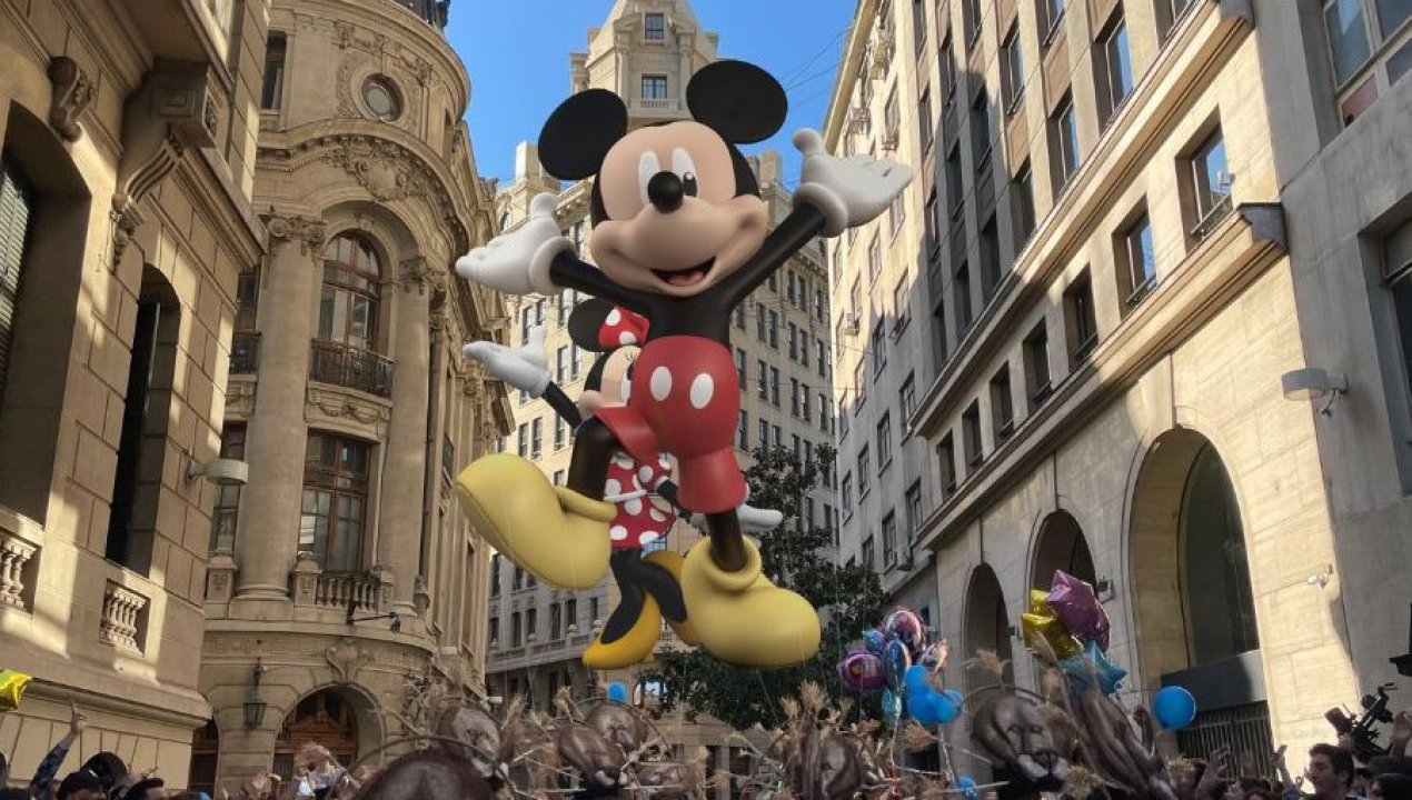 /magazine/confirman-personajes-del-paris-parade-con-fecha-y-recorrido