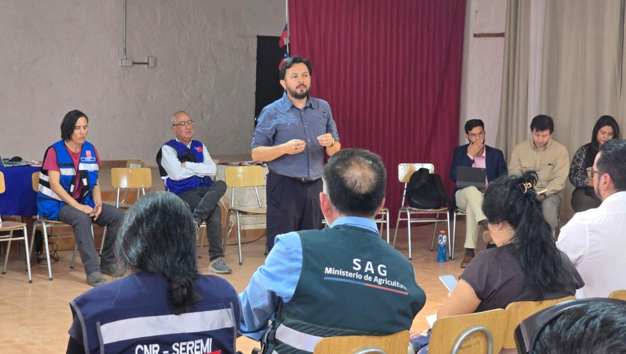 /dga-del-mop-conforma-mesa-estrategica-de-recursos-hidricos-en-el-salar-de