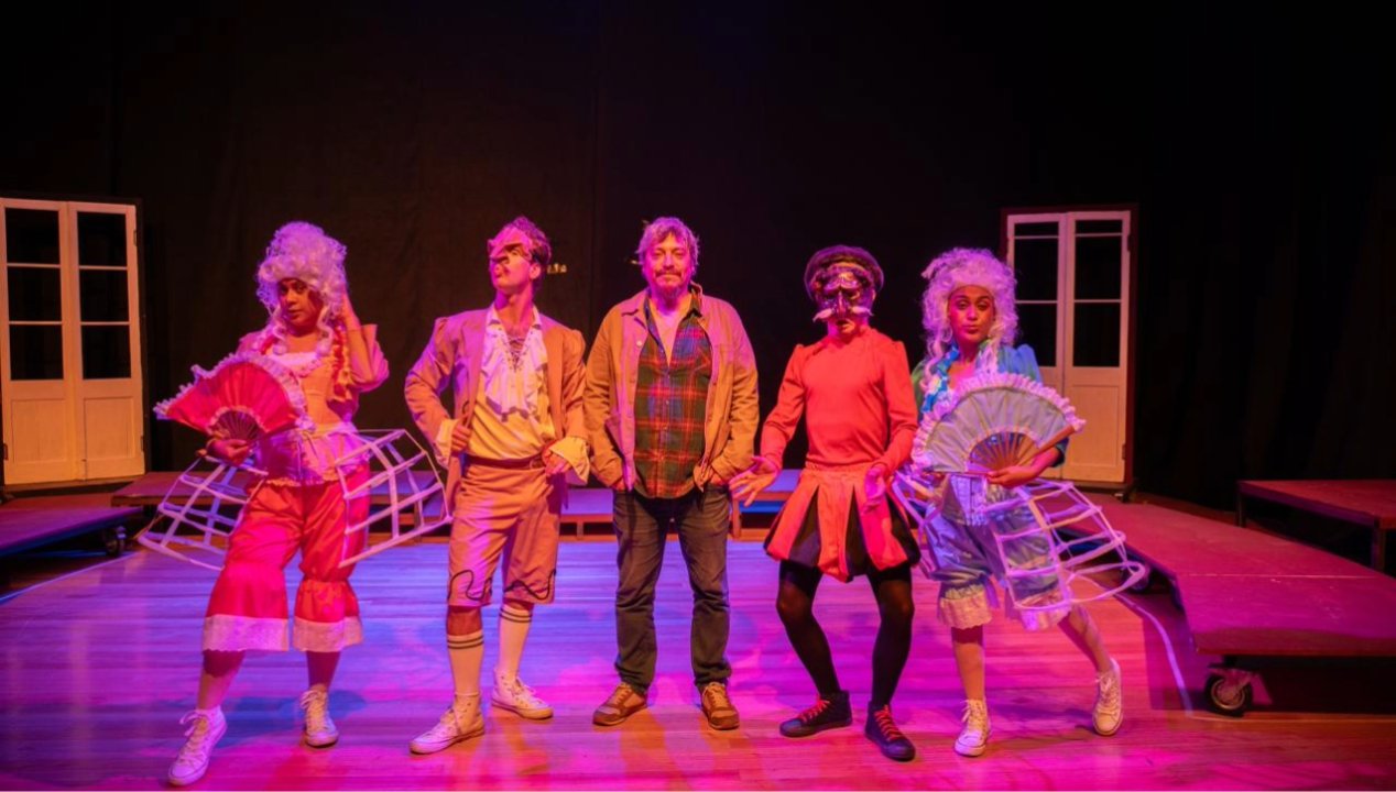 /teatro-ua-estrenara-las-preciosas-ridiculas-una-comedia-del-arte-sobre